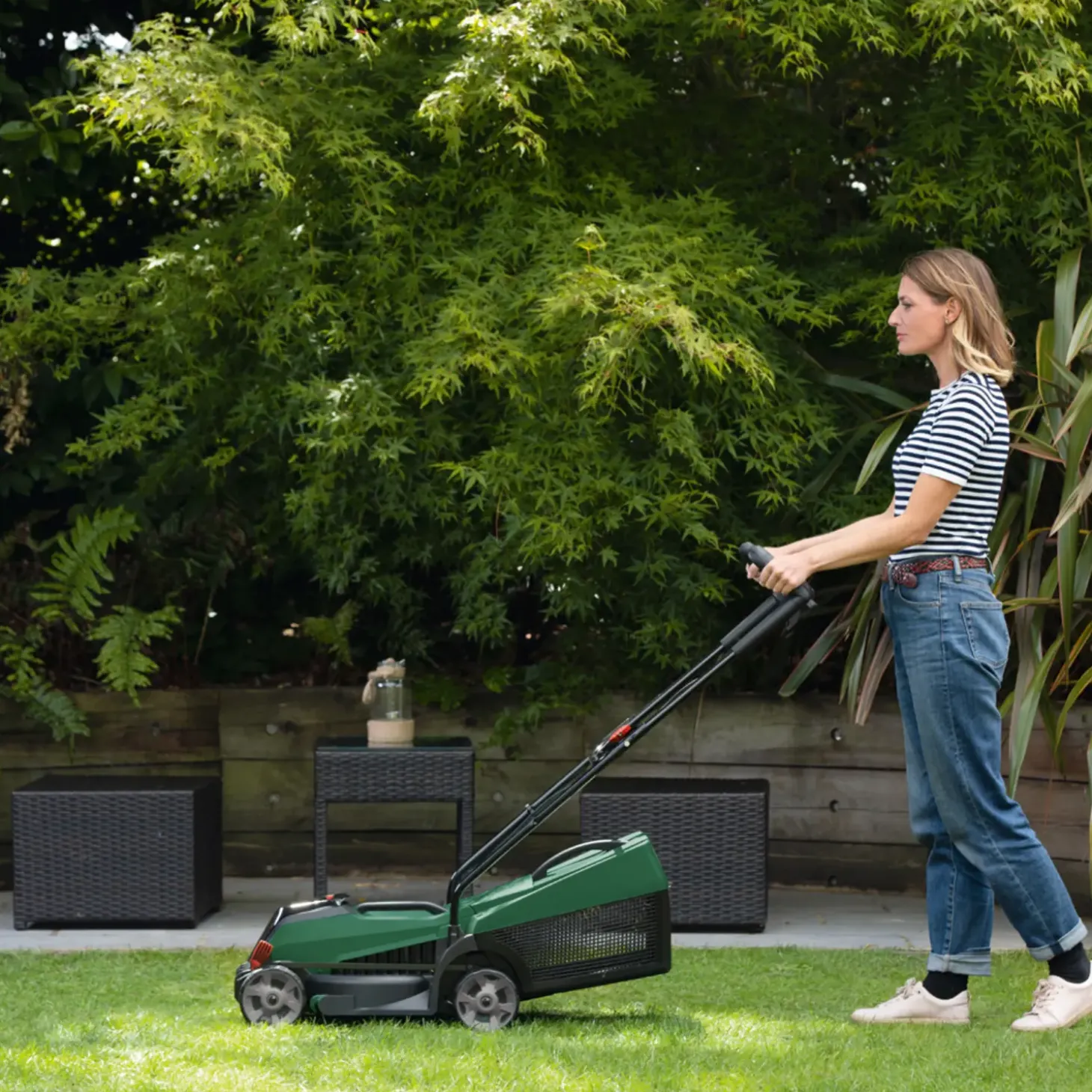 Bosch Citymover 32-300 18V plæneklipper 1x5.0 Ah batteri og lader