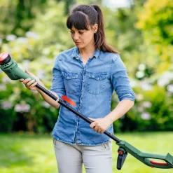 Bosch Easy GrassCut 18V-26 græstrimmer 1x2.5 Ah batteri og lader