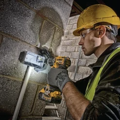 DeWALT DCD796M2 18V XR slagbore/skruemaskine 2 x 4.0 Ah batterier og lader