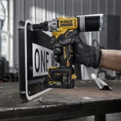 DeWALT DCF414NT-XJ nittepistol 18V XR til 4,8-6,4 mm nitter solo