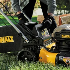 DeWALT DCMWSP564N 2x18V plæneklipper med opsamler 53 cm solo
