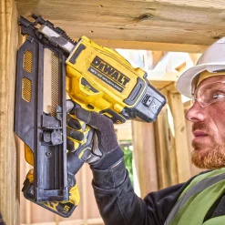 DeWALT DCN930N-XJ 18V XR 33GA 90mm sømpistol solo