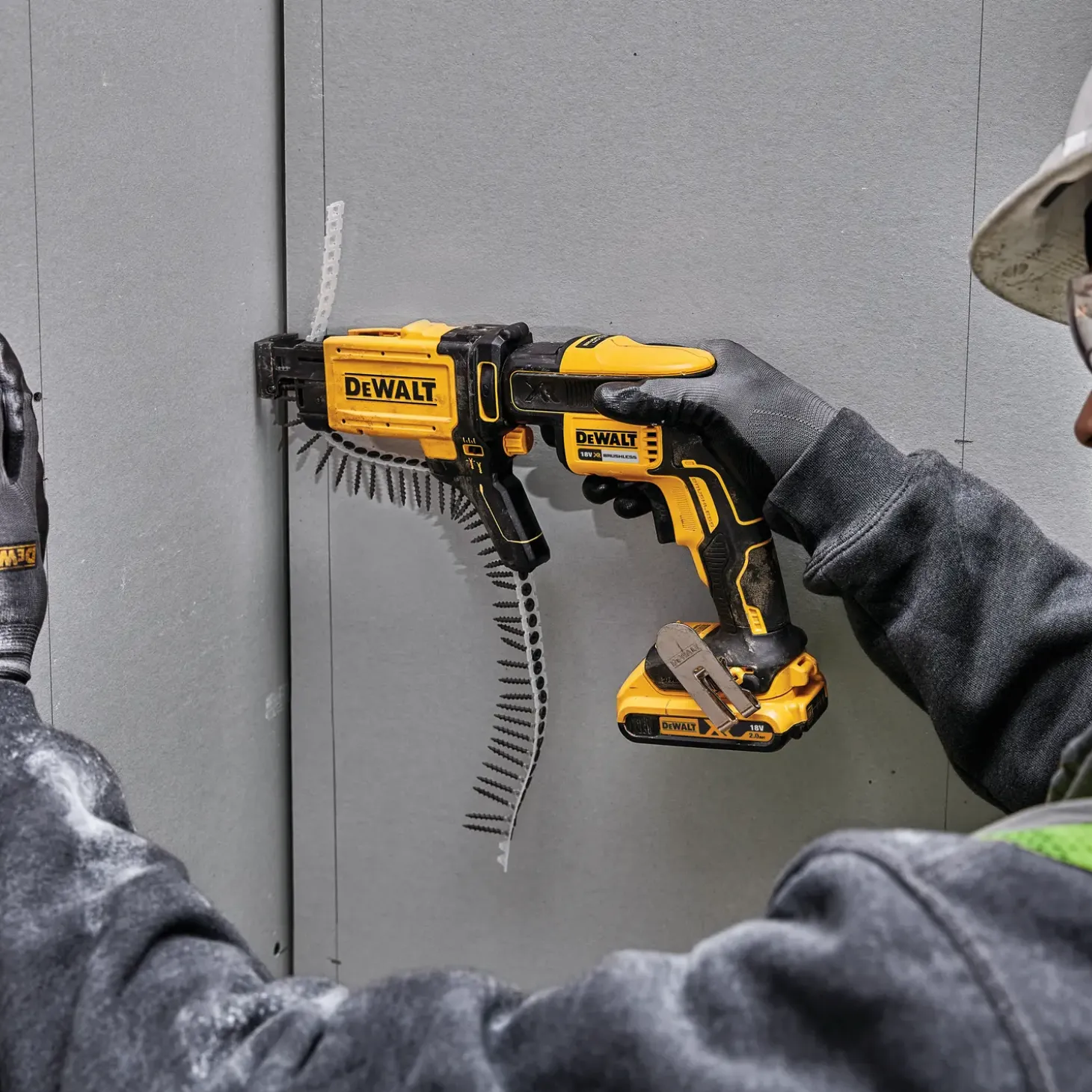 Dewalt gipsskruemaskine magasin