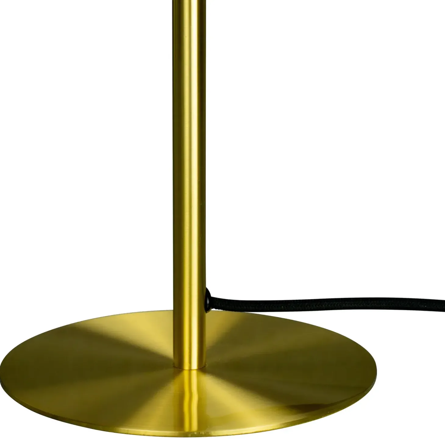 Dyberg Larsen Queen bordlampe messing