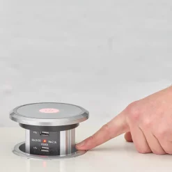 E-Line pop-up stikdåse m/USB, motor og 1,8 m ledning sort