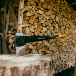 Fiskars kløveøkse X32