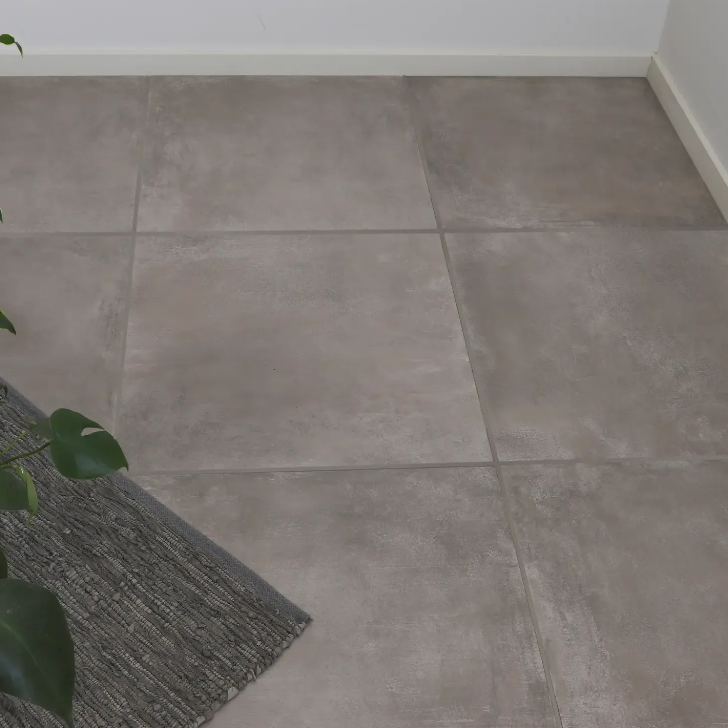 Flaminia Tranzit Taupe væg-/gulvflise 61,5x61,5 cm