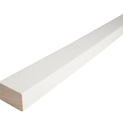 FT Forrammetræ fyr L340 21x33x2700 mm hvidmalet