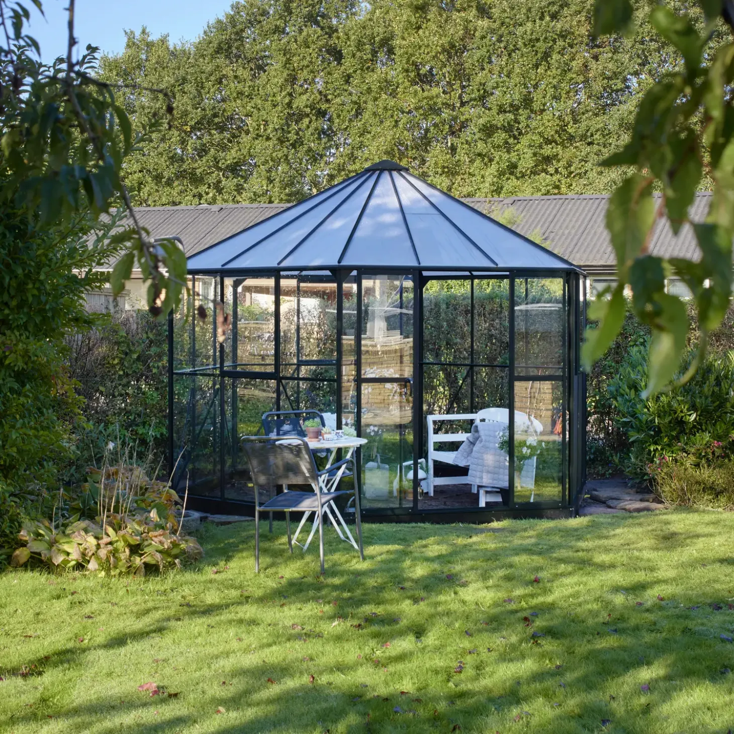 Halls Atrium drivhus sort med hærdet glas og polycarbonat 9,0 m²