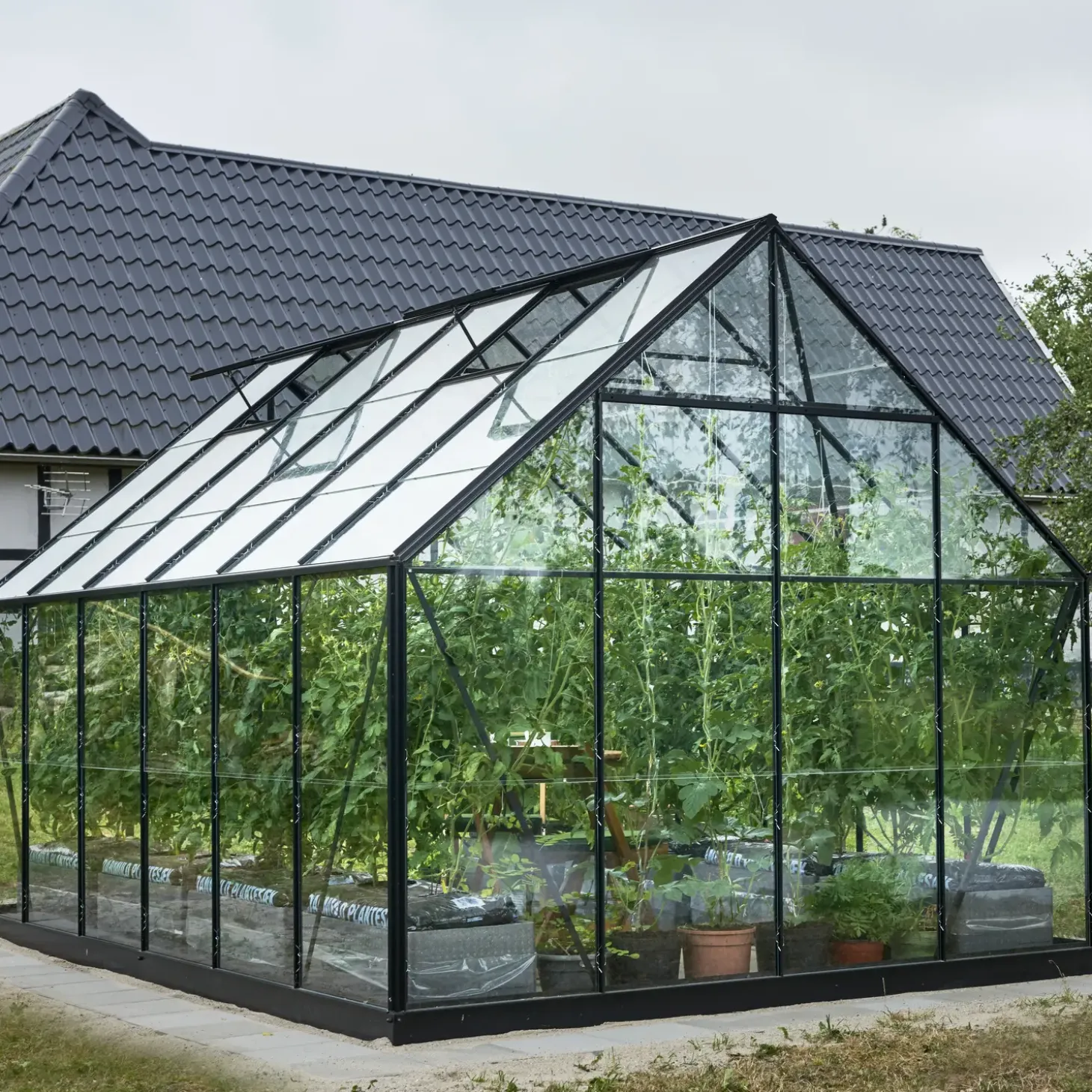 Halls Universal 128 drivhus sort, inkl. sokkel 9,9 m²