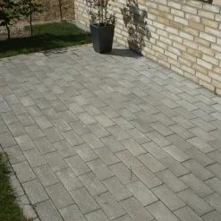 IBF Betonklinke M23, 11,5x23x6,5 cm grå