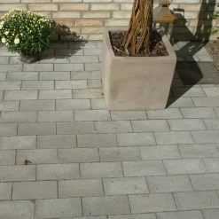 IBF Betonklinke M23, 11,5x23x6,5 cm grå