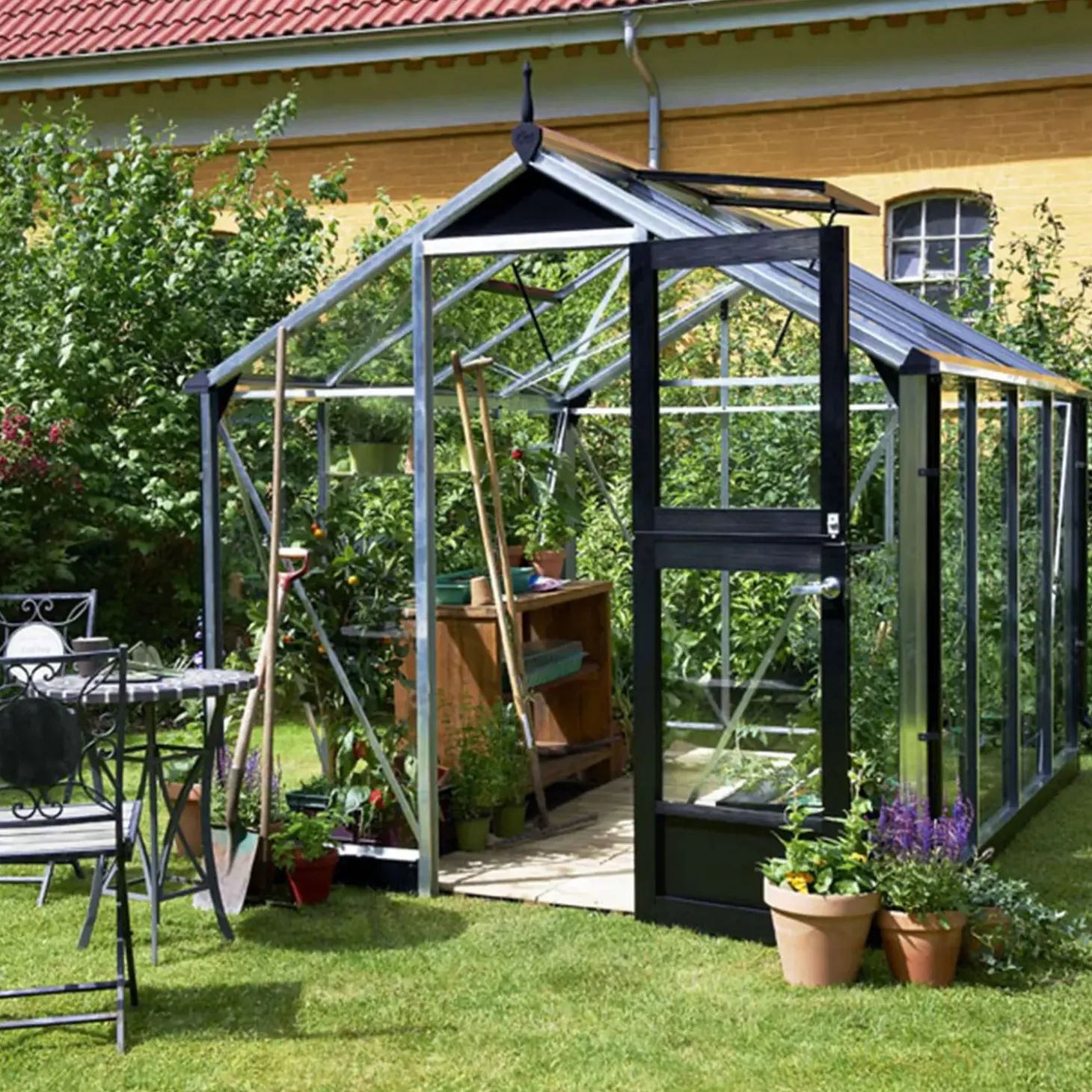 Juliana Compact drivhus alu. og sort med hærdet glas 6,6 m²