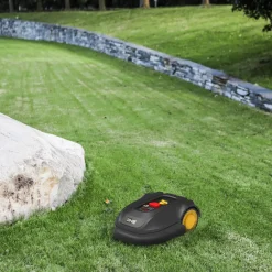 LandXcape LX835 robotplæneklipper 800 m²