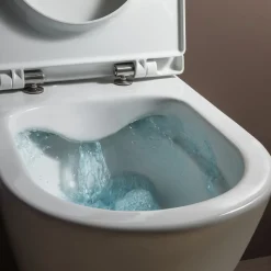 Laufen Pro væghængt toilet inkl. SoftClose toiletsæde hvid