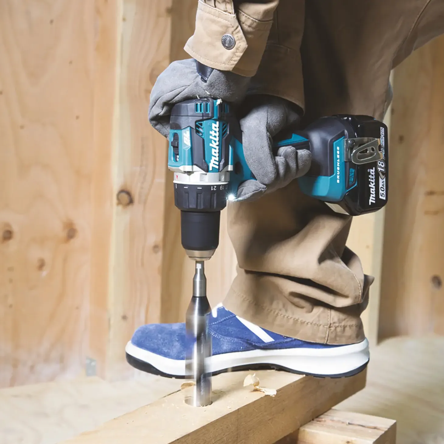 Makita DDF484Z bore-/skruemaskine 18V