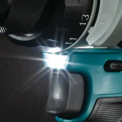 Makita DHP486RTR-DAV slagboremaskine 18V inkl. 2x5,0 Ah batteri og lader