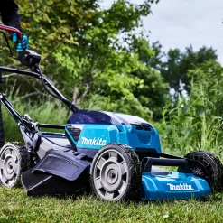 Makita DLM532Z 2x18V LXT plæneklipper solo