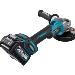 Makita GA005GM201 XGT 40V vinkelsliber 4.0 Ah batteri og lader