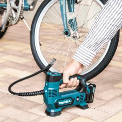 Makita MP100DZ luftpumpe 10,8-12V - 8 bar solo