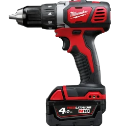 Milwaukee M18 BDD-403C 18V bore-/skruemaskine 3x4.0 Ah batteri og lader
