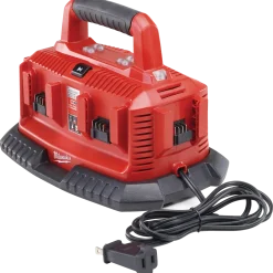 Milwaukee M1418 C6 multioplader til 6 batterier