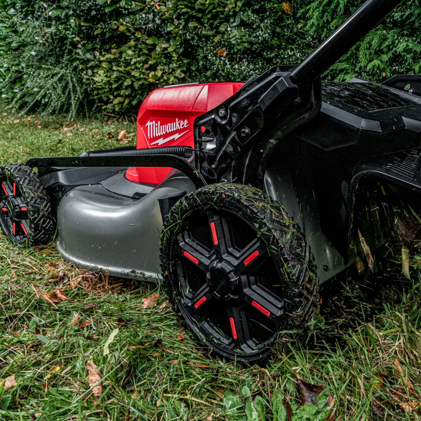 Milwaukee M18™ F2LM53-122 plæneklipper