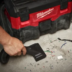 Milwaukee M18 VC2 -0 18V våd/tør-støvsuger solo