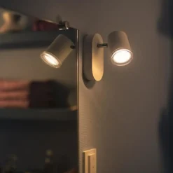 Philips Hue White ambiance Adore enkelt spot til badeværelse GU10 LED