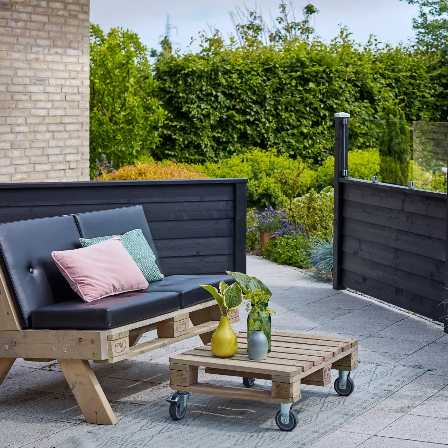 Plus Klink/Plank mellemtop/afslutning 174 cm sort