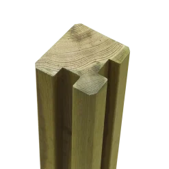 Plus krydsskåret profilstolpe hjørne m/2 spor 90x90 mm længde 268 cm trykimprægneret