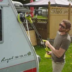 Ryobi R18TPS-120G teleskop rengøringsbørste 1x2,0 Ah 18V ONE+