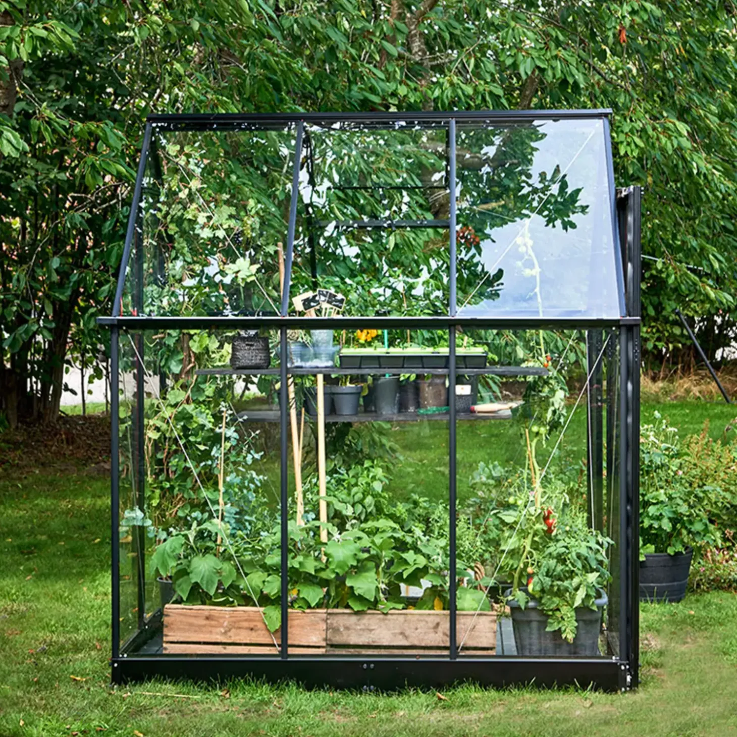Sokkel til Halls Qube 66 3,9 m²