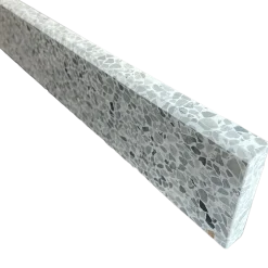 Terrazzo sokkelliste reykjavik slebet overflade og top med fas 40x1,5x7,5 cm