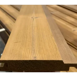 ThermoWood TGV beklædning børstet 21x117 mm fyr x 3,0 m