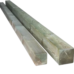 Tømmer høvlede stolper trykimprægneret 90 x 90 mm x 2,1 m