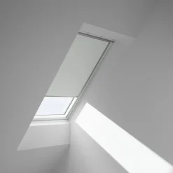 VELUX mørklægning manuel DKL FK06 hvid, 66 x 118 cm