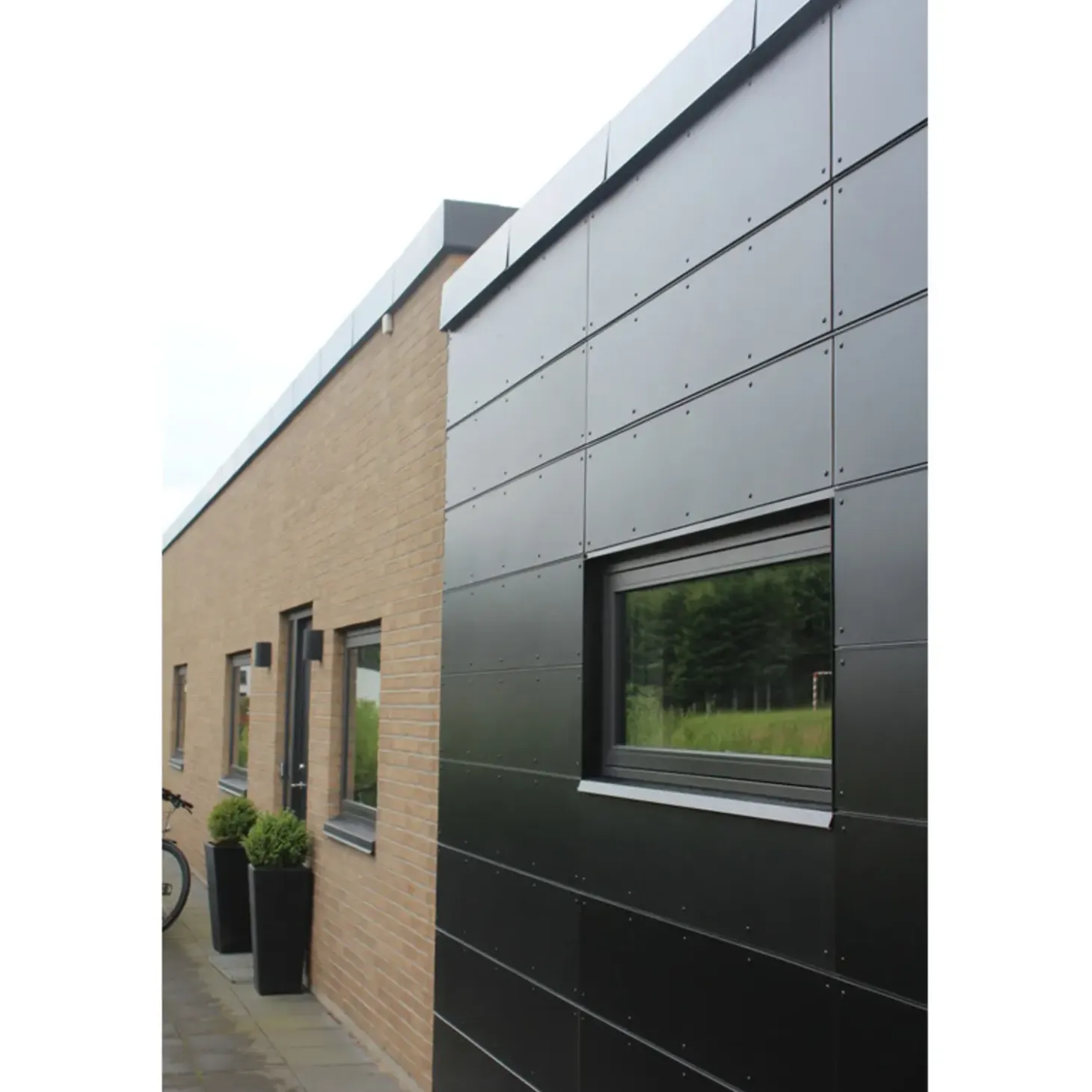 WallTec Frontline Duo UV+ HPL sort/lysegrå, 6x1300x3050mm