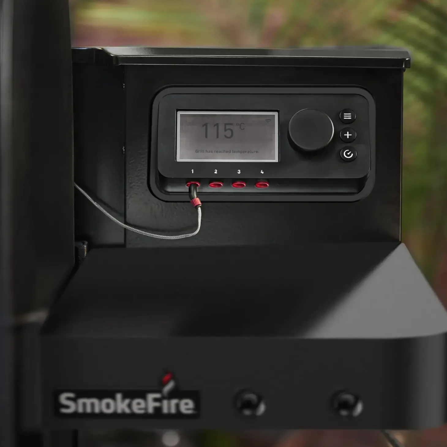Weber® SmokeFire EPX4 træpillegrill Stealth Edition