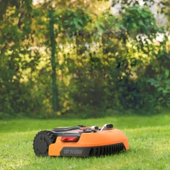 Worx WR167E Landroid M700 Plus robotplæneklipper